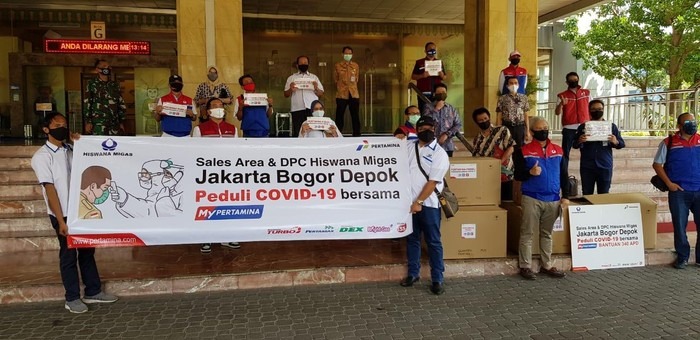 Peduli Tenaga Medis, Pertamina Salurkan Ribuan APD dan Sembako