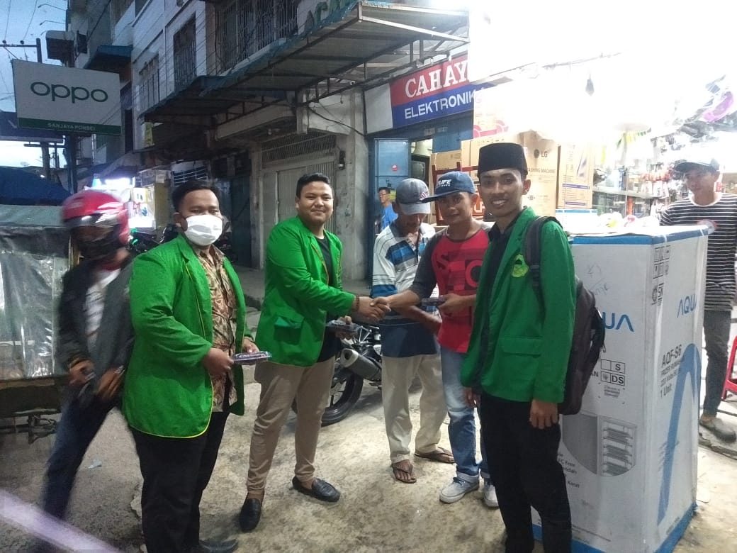15 Ramadhan, Sema STAI JM Tanjung Pura Bagikan Sembako dan Sosialisasi Kampus