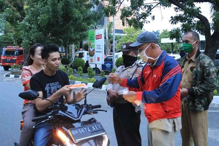 Pastikan Pengemudi Pakai Masker, Semua Kendaraan Bermotor Diperiksa