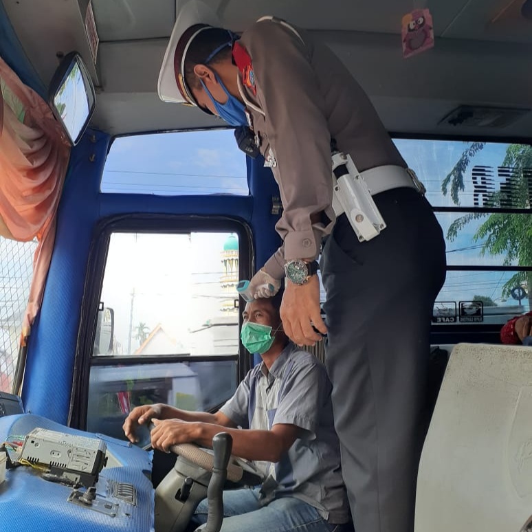 Pemudik Melintas di Deli Serdang, Ada Penyekatan di Pos Pam Chek Point 1 dan 2