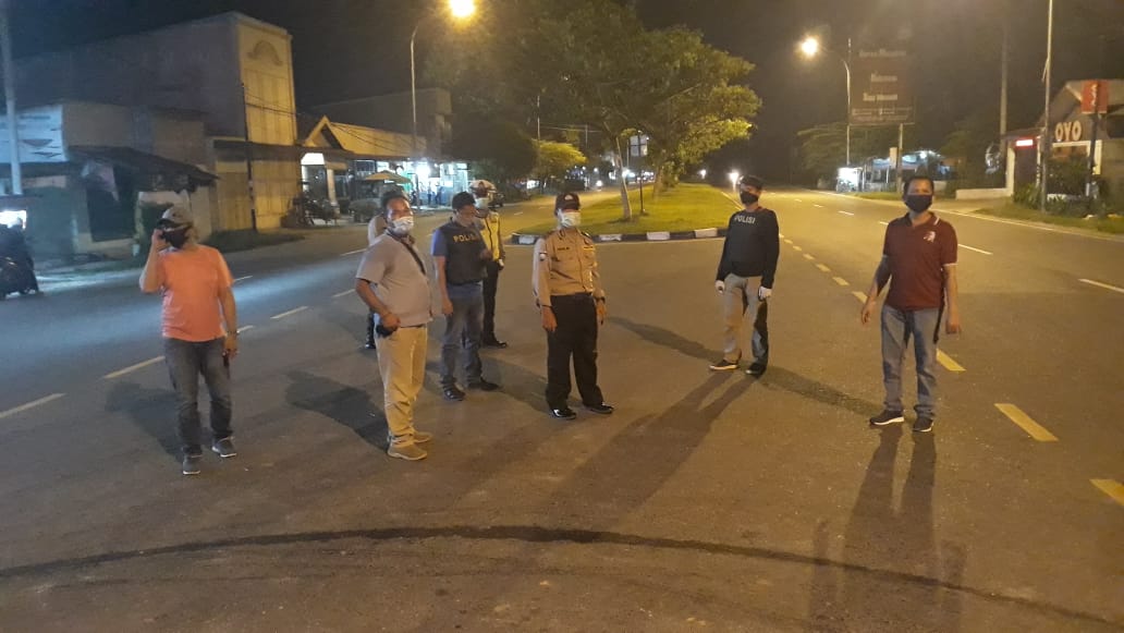 Polsek Batang Kuis, Patroli Asmara Subuh Antisipasi Penyebaran Corona 