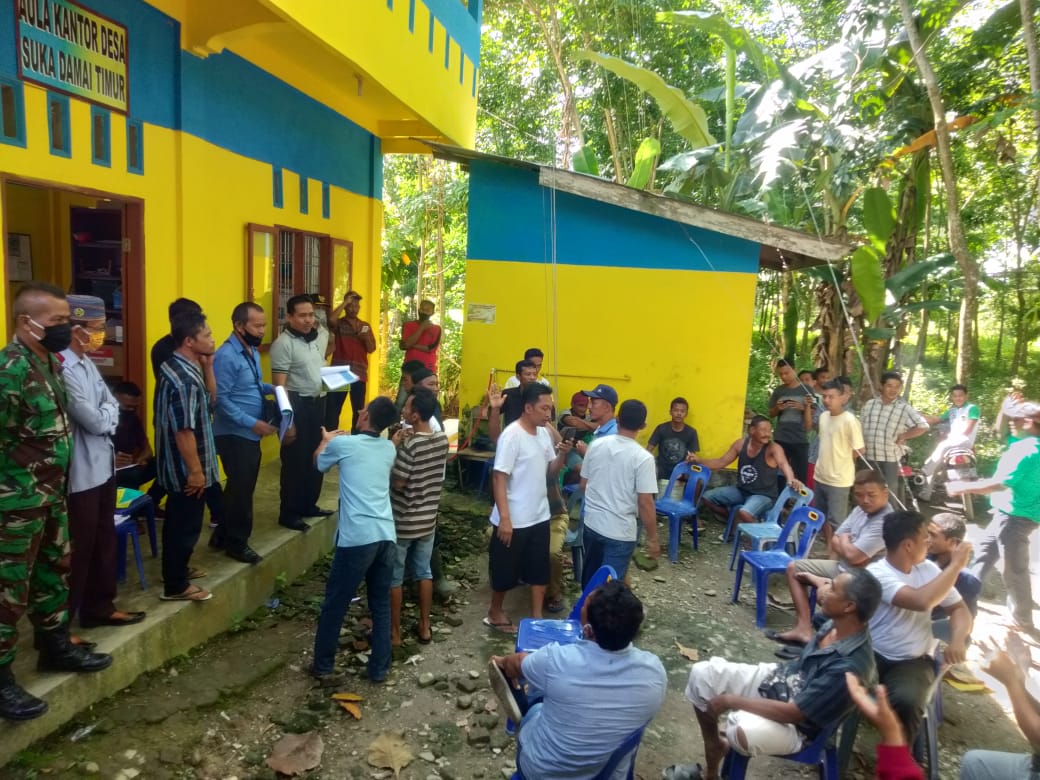 Warga Desa Suka Damai Timur Langkat, Tuntut  BLT Dana Desa