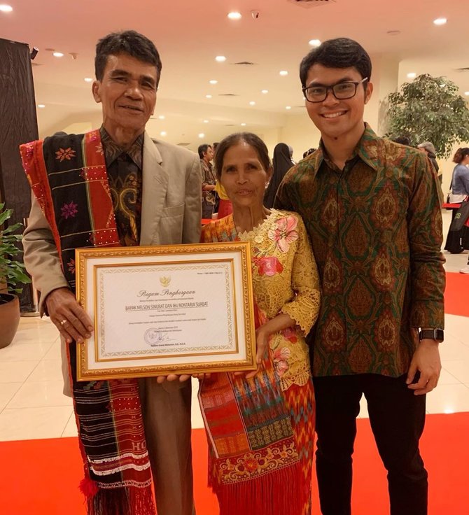 Sosok Robinson Sinurat, Anak Buruh Tani Lulus S2 dari Columbia University