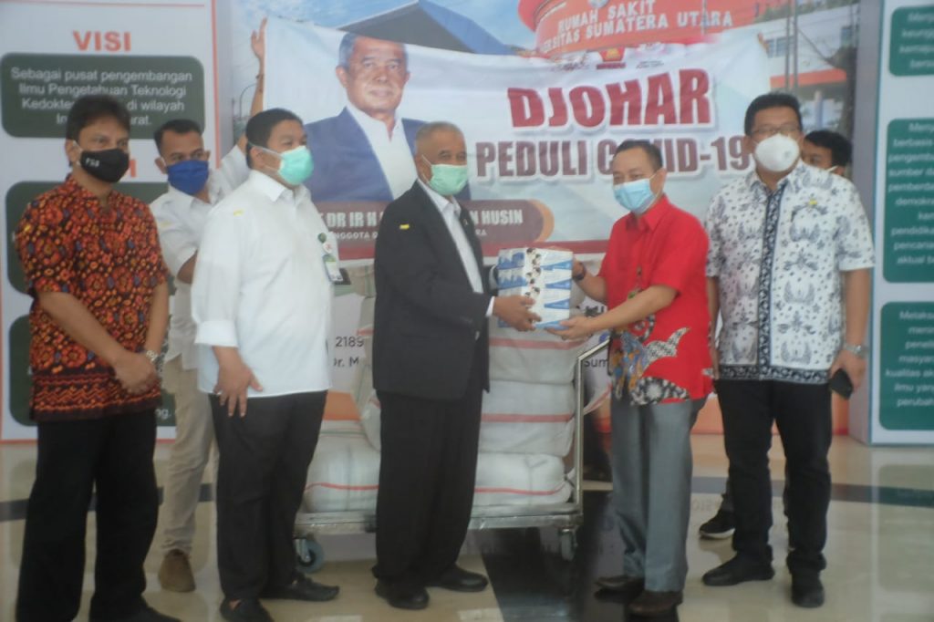10 Rumah Sakit di Sumut, Dapat Bantuan APD Tenaga Medis dari Djohar Arifin