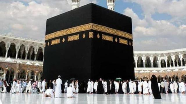 Arab Saudi Tetap Gelar Haji di Tengah Tingginya Kasus Corona