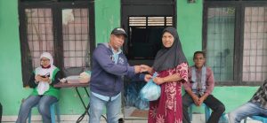 KAHMI UMA, Berbagi Sembako Di Tengah Covid-19