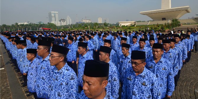 Jumlah PNS Akan Dirampingkan, Pegawai Kontrak Diperbanyak