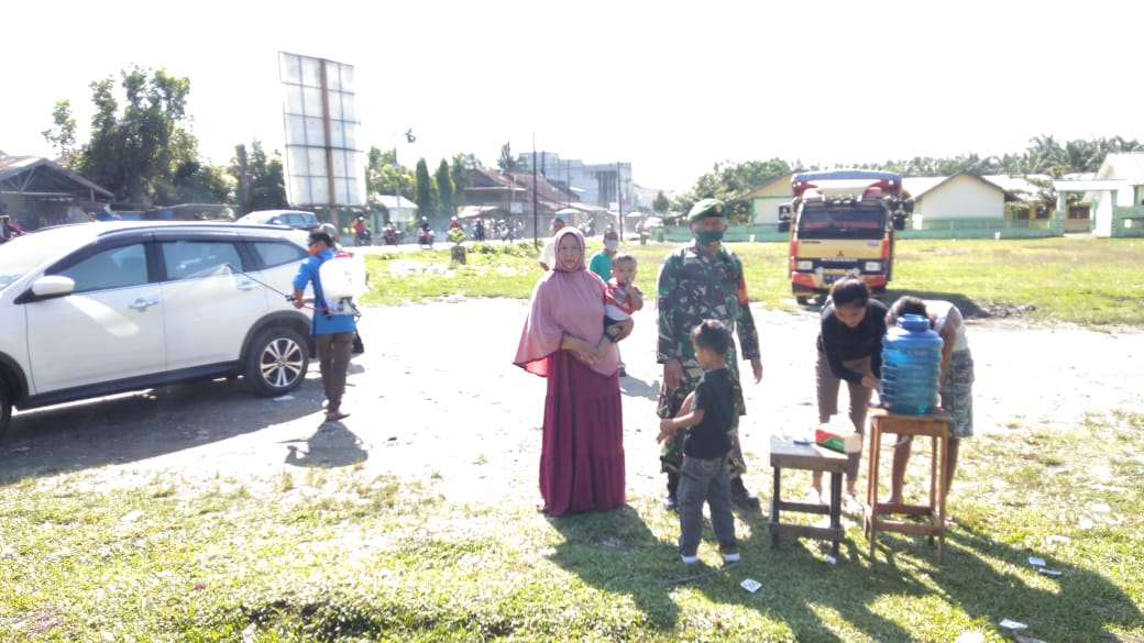 Wisatawan Melonjak, Puskesmas Dan Pemerintah Kecamatan Batang Serangan Terapkan Protokol Covid-19Wisatawan Melonjak, Puskesmas Dan Pemerintah Kecamatan Batang Serangan Terapkan Protokol Covid-19