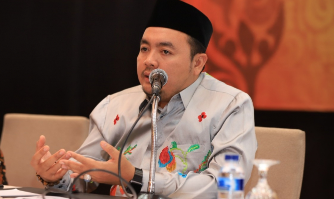 Bawaslu Ungkap Politisasi Bansos Covid di 23 Daerah