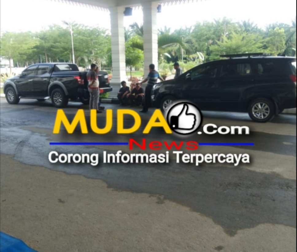 Pasca Ditetapkan TSK oleh KPK, Kantor Bupati dan Rumah Kadis Pendapatan Labura Di Geledah