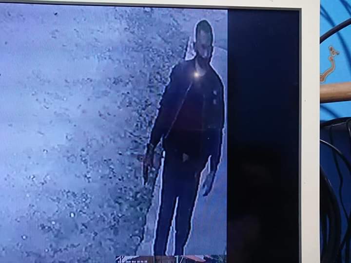 Pria Ngaku polisi bawa kabur sepeda motor warga