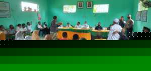 Warga Segel Kantor Desa Perlis Langkat, Erwinsyah Kami Sudah Muak Dibodohi