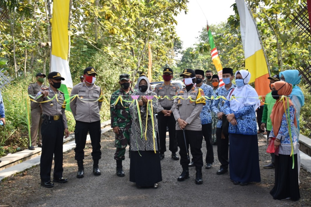 Kapolres Banjar Dampingi Walikota Resmikan Lembur Tohaga Lodaya