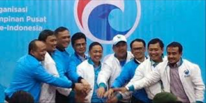 Petinggi Partai Gelora Temui Jokowi di Istana, Ada Apa?