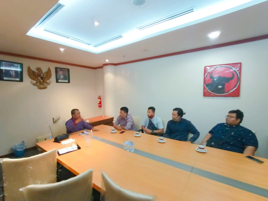 FORMASI Audiensi dengan DPRD Sumut, Delpin Barus
