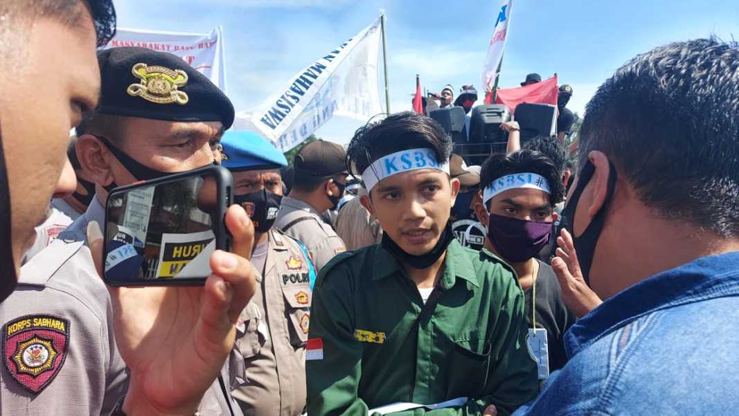 Kemakmuran Buruh Terancam, Perusahaan Nakal Berkecak Pinggang?