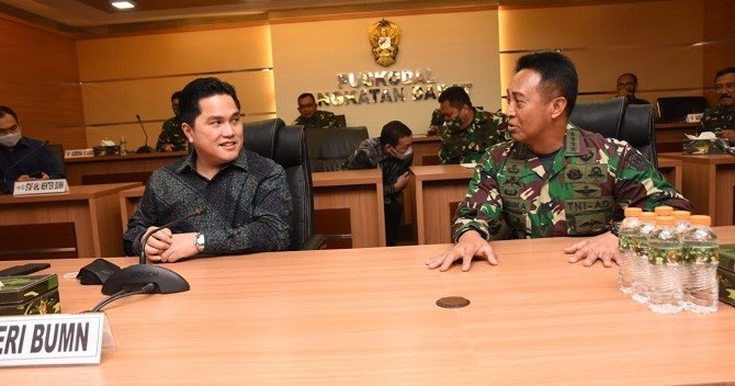 Barisan Jenderal di Komite Penanganan COVID-19