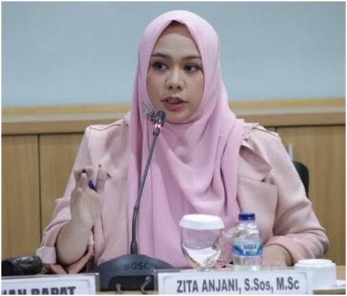 Pimpinan DPRD DKI Lebih Baik Nadiem Mundur Ketimbang Berdalih soal PJJ