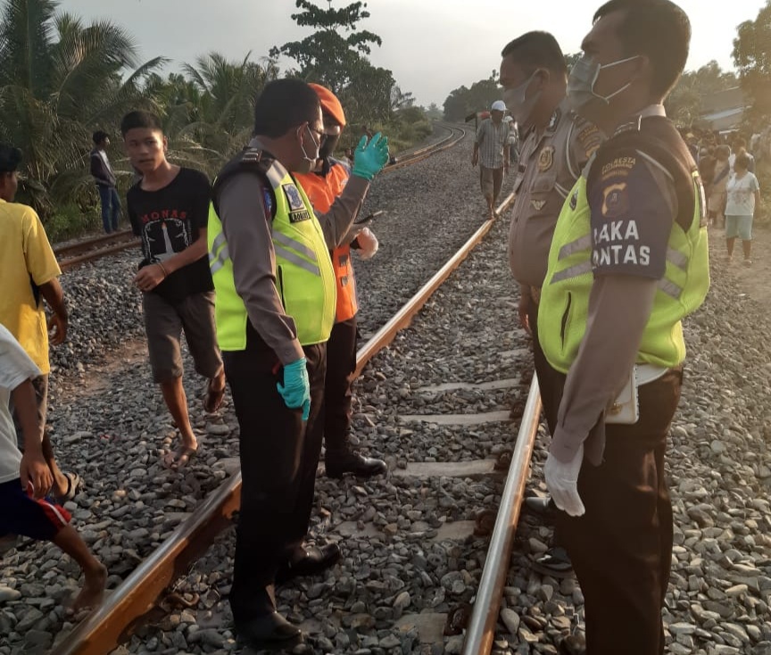 Warga Deli Serdang Tersambar Kereta Api, Meninggal Dunia di Lokasi Kejadian