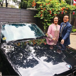 Ulang Tahun Akbar Tanjung ke-75, Dihadiahi Sebuah Karya yang Amat Spesial dan Menyentuh