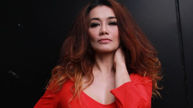 Artis Reza Artamevia, Ditangkap Polisi Terkait Kasus Narkoba