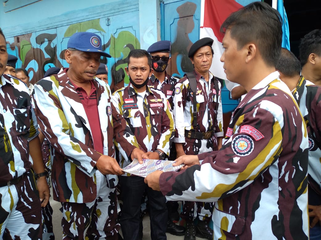 DPD IPK Sergai, Serahkan SK Mandat Pembentukan Satgas DPD Mahasakti Karya IPK Sergai