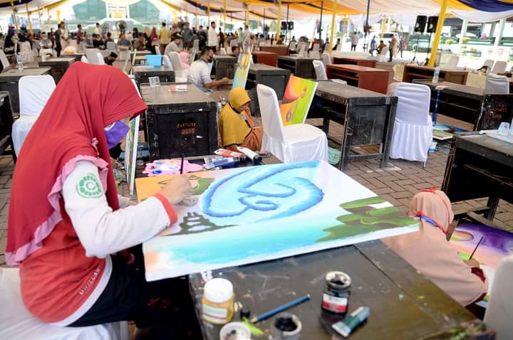 Peminat Cabang Seni Kaligrafi Alquran Semakin Banyak