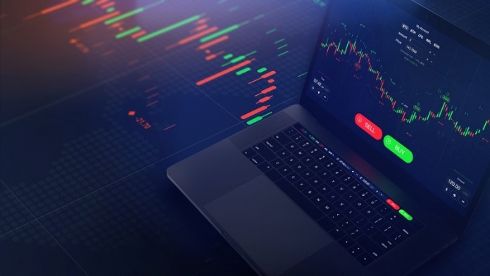 Kabar Buruk Buat IHSG Turun, Tapi Rupiah Kuat 
