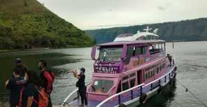 Kemenparekraf, Susuri Belantara Keindahan Danau Toba, Yuk Intip Foto-Fotonya