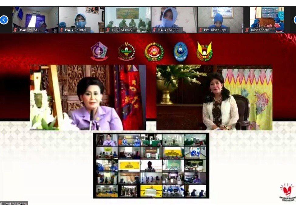 Ketum Dharma Pertiwi, Buka Pelatihan Membatik Secara Virtual