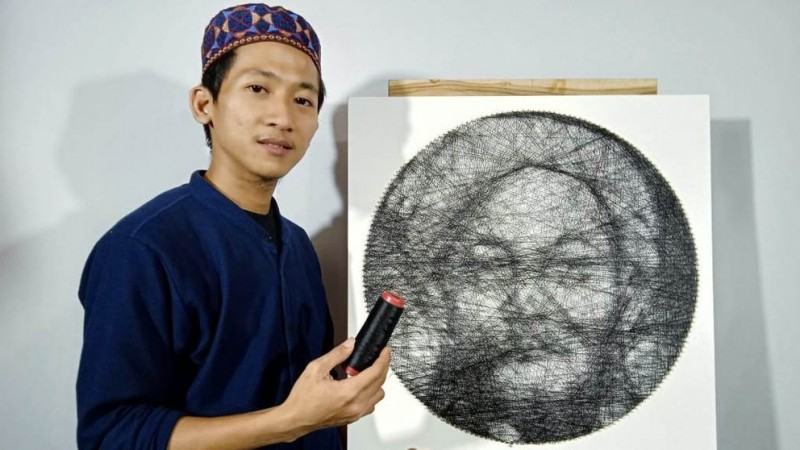 Bantu Pembangunan Madrasah, Santri Produksi String Art Mbah Hasyim