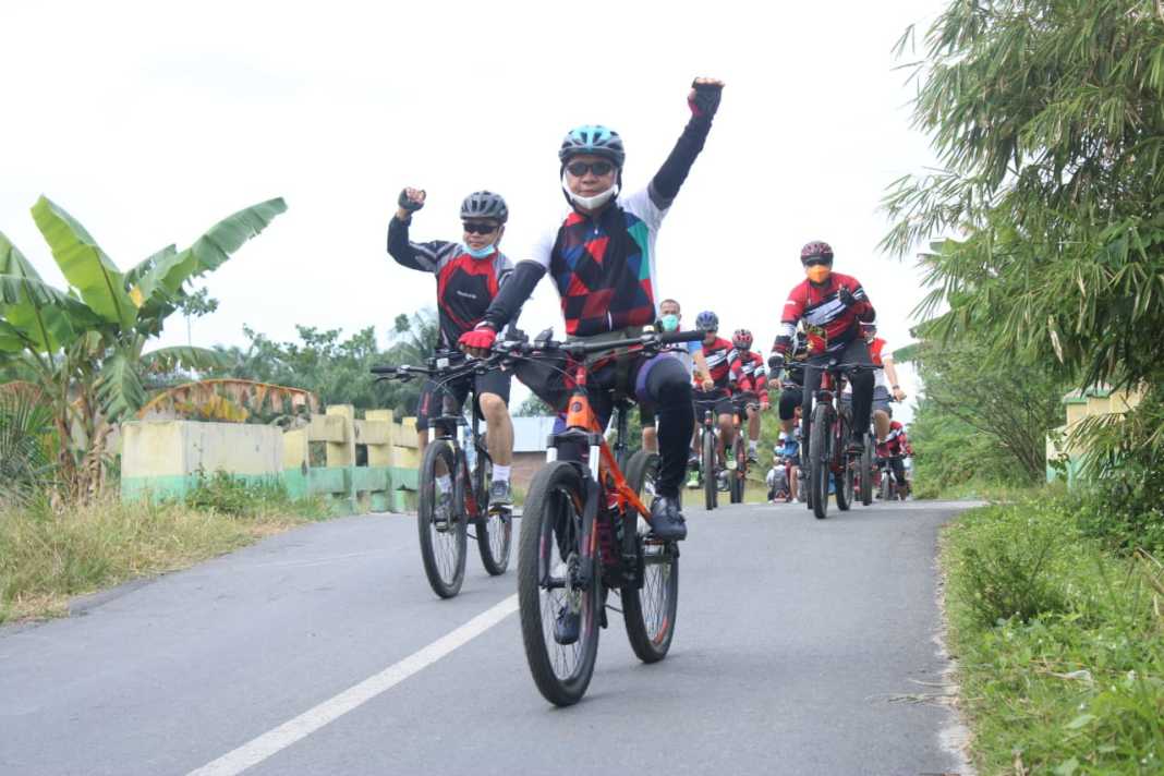 Kapolres Sergai, Pantau Situasi Kamtibmas dengan Gowes