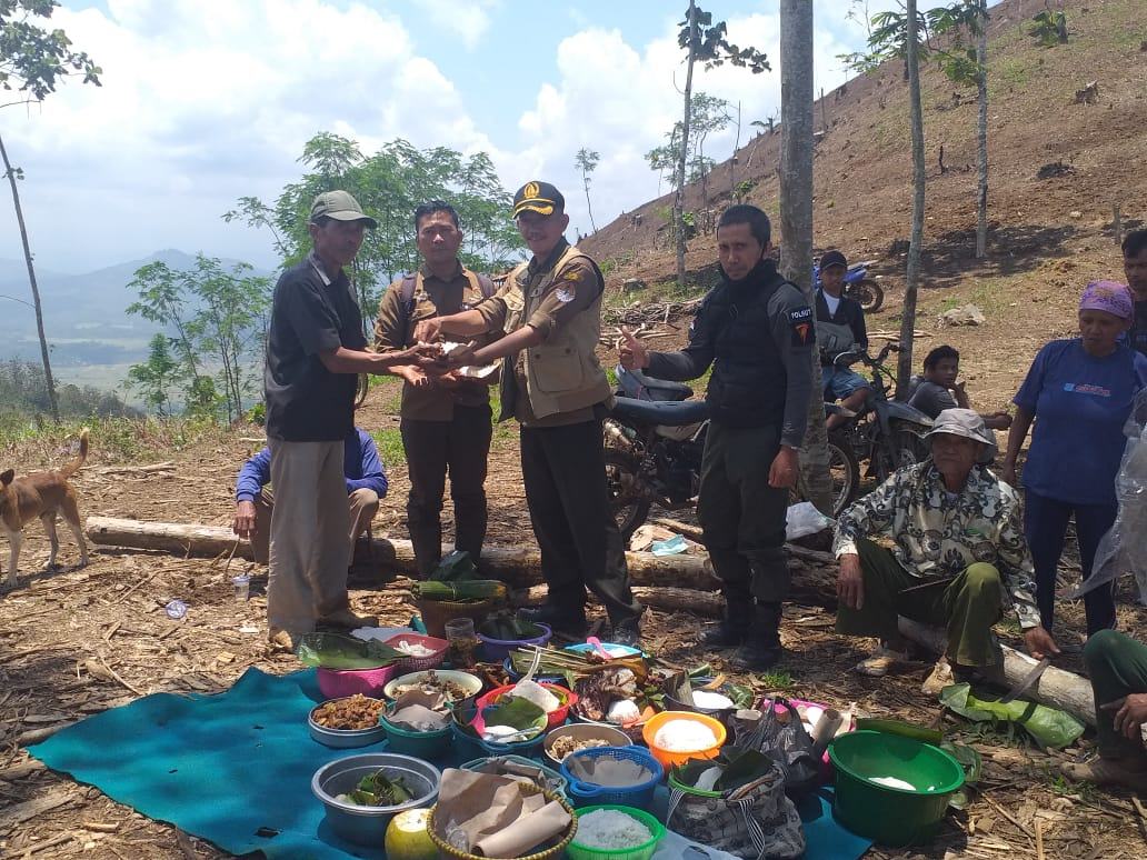 Perum Perhutani KPH Ciamis, Lakukan Pembinaan Masyarakat Terkait Fungsi Hutan