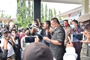 Kapolres Banjar, Pimpin Langsung Pengamanan Aksi Tolak UU Cipta Kerja