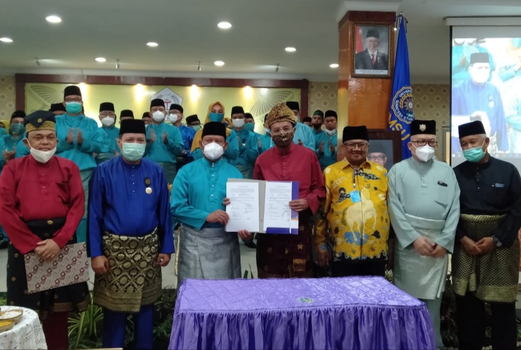 Pelantikan PW ISMI Sumut, Momentum Kebangkitan SDM Melayu