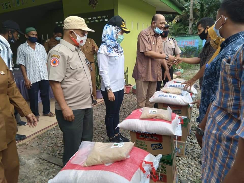 Banjir di Babalan dan Sei Lepan Langkat, Wakil Bupati Salurkan Bantuan Sembako