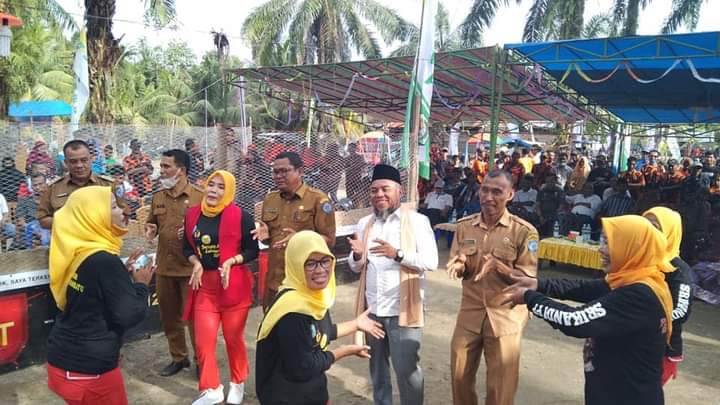Bupati Labuhanbatu, Ajak Masyarakat Lestarikan Permainan Tradisional