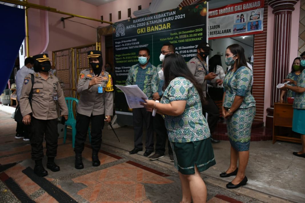 Jelang Perayaan Natal, Polisi Sterilisasi Gereja di Kota Banjar