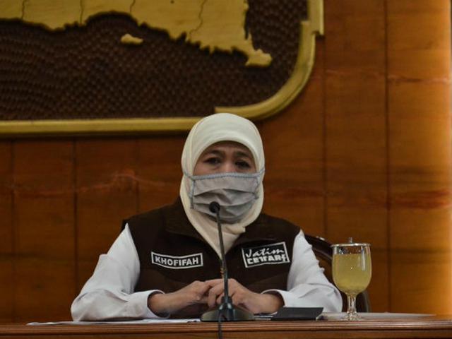 Khofifah Siap Disuntik Vaksin COVID-19 Pertama di Jawa Timur