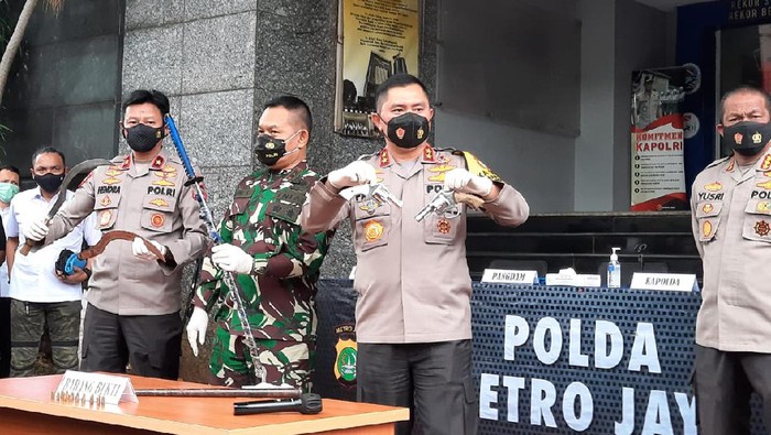 6 Pengikut Habib Rizieq Tewas di Tembak Polisi