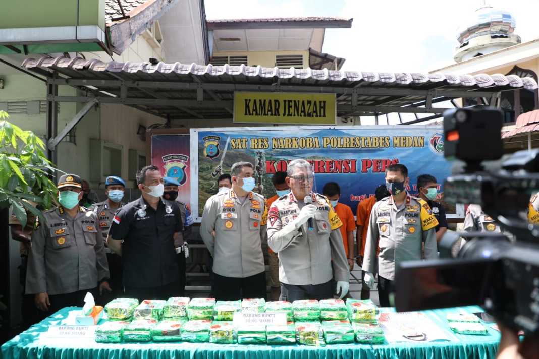 Polrestabes Medan, Tembak Mati Kurir 30 Kg Sabu Dibungkus Plastik Teh China