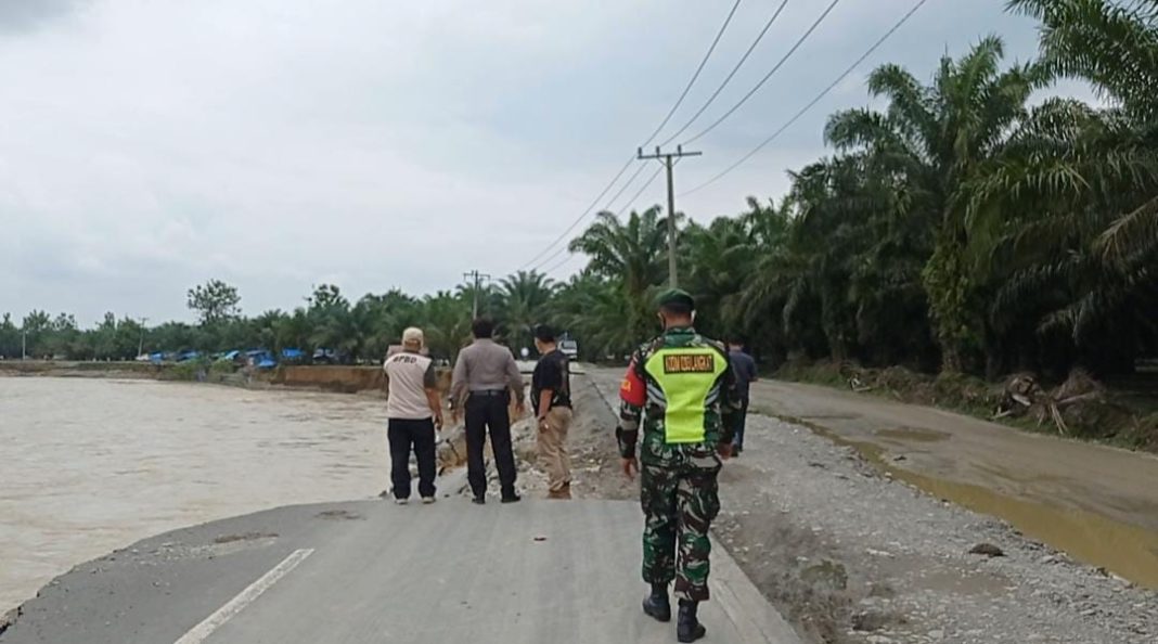 Diguyur Hujan Deras