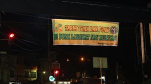 Kejuruan Stabat dan PB MBN Langkat Pasang Spanduk Protes Di Gerbang Simpang Bupati (2)