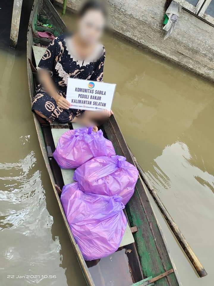 Komunitas Sabila, Program Jumat Berkah Sedekah untuk Korban Bencana Banjir Kalsel