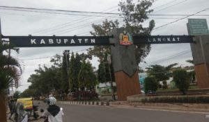 Anggota DPRD Langkat Seharusnya Pemkab Tidak Menghilang Ornamen Melayu di Simpang Bupati