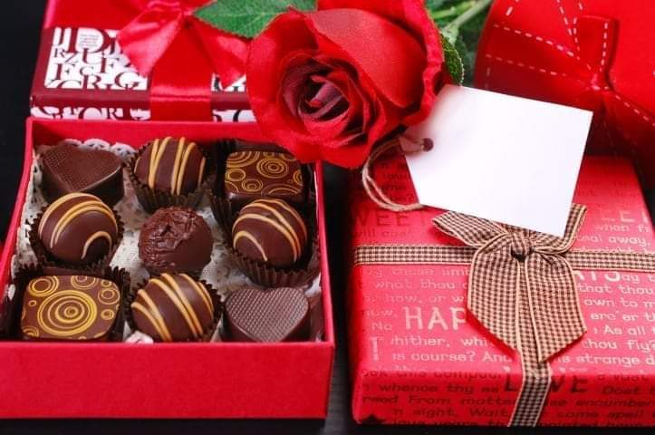 Valentine: Maksiat Dalam Sepotong Coklat