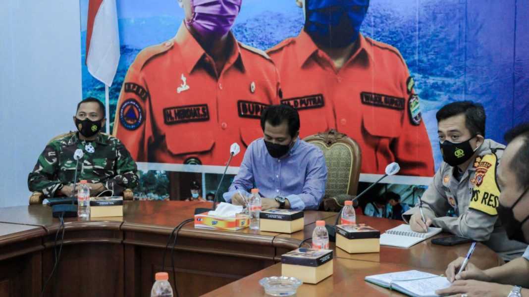 Wakil Bupati Ciamis, Mengikuti Rakor Penanganan Covid-19 dan Disiplin Prokes