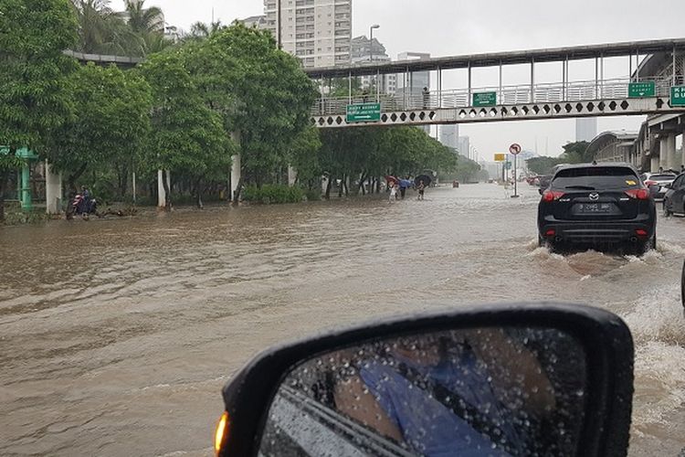 Walhi Sebut Banjir Jakarta Peringatan Keras untuk Pemerintah