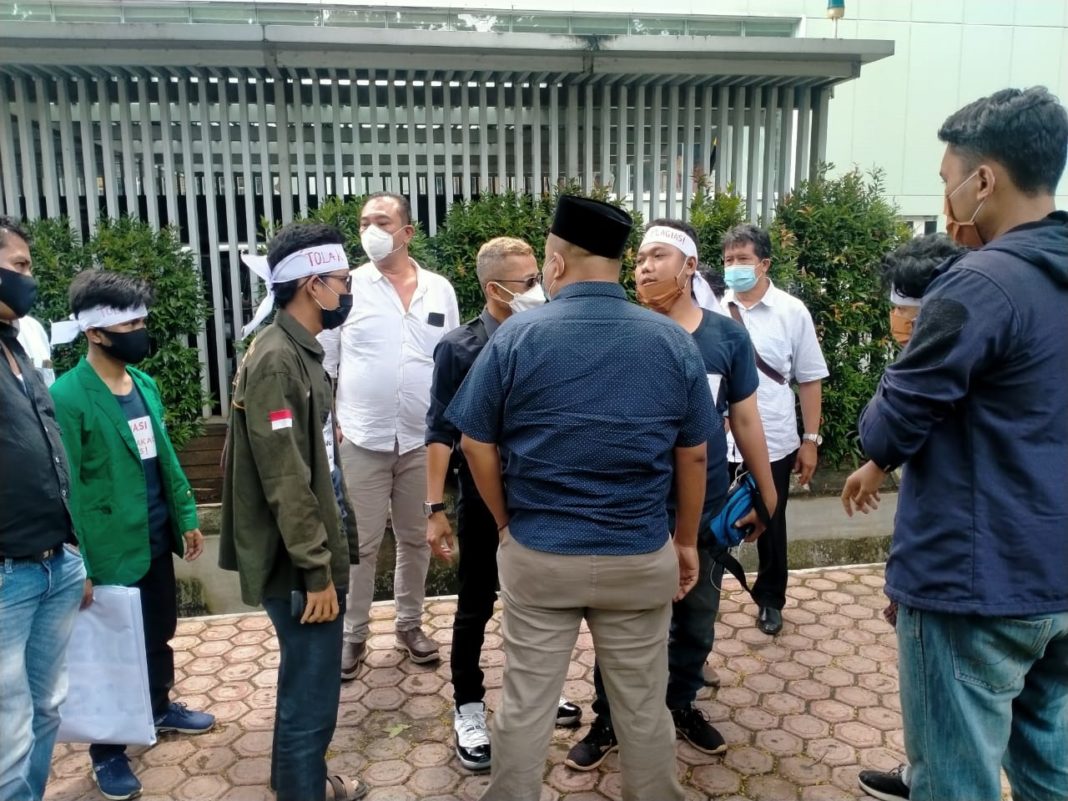 Demo Mahasiswa UIN-SU, Desak Menag Usut Dugaan Plagiasi Oknum Rektor