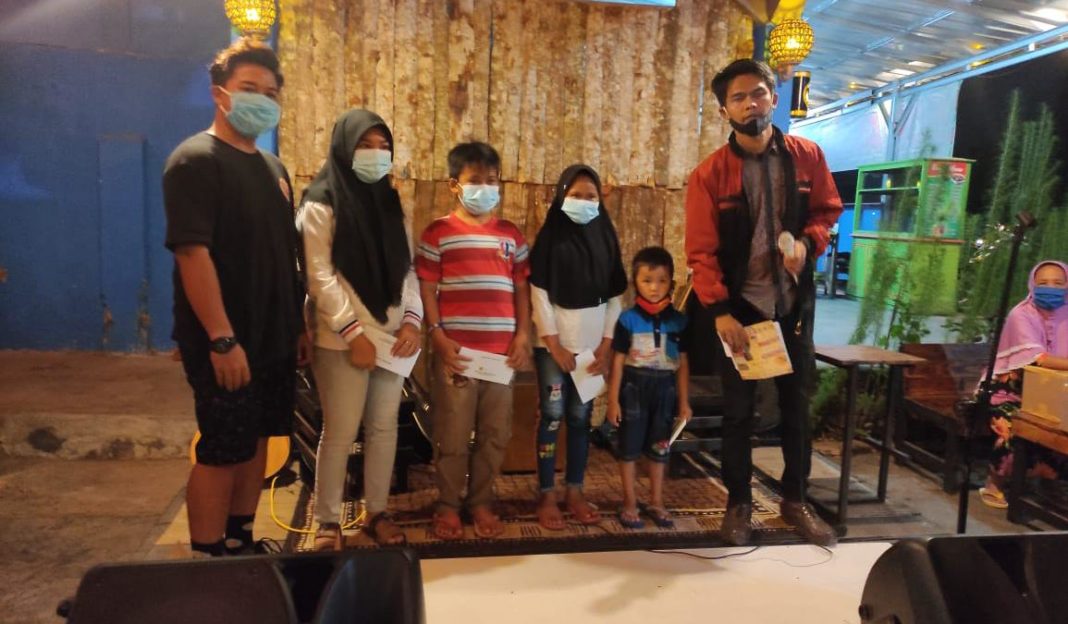 Ngiring Bingah Crew Kolaborasi dengan Palm Coffee, Gelar Kegiatan Gerakan Yang Muda Berbagi
